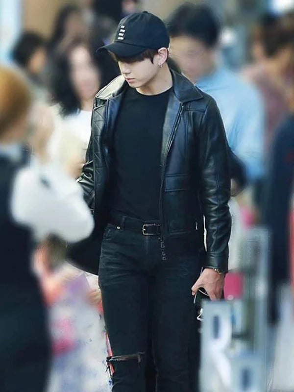 BTS-Incheon-Airport-Jungkook-Black-Leather-Jacket-01