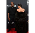 Bianca-Censori-Grammys-2025-Black-Fur-Coat-Outfit