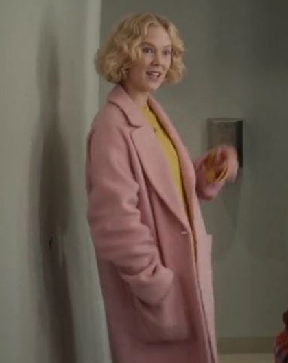 Black Mirror S07 Rosy McEwen  Pink Wool Coat

