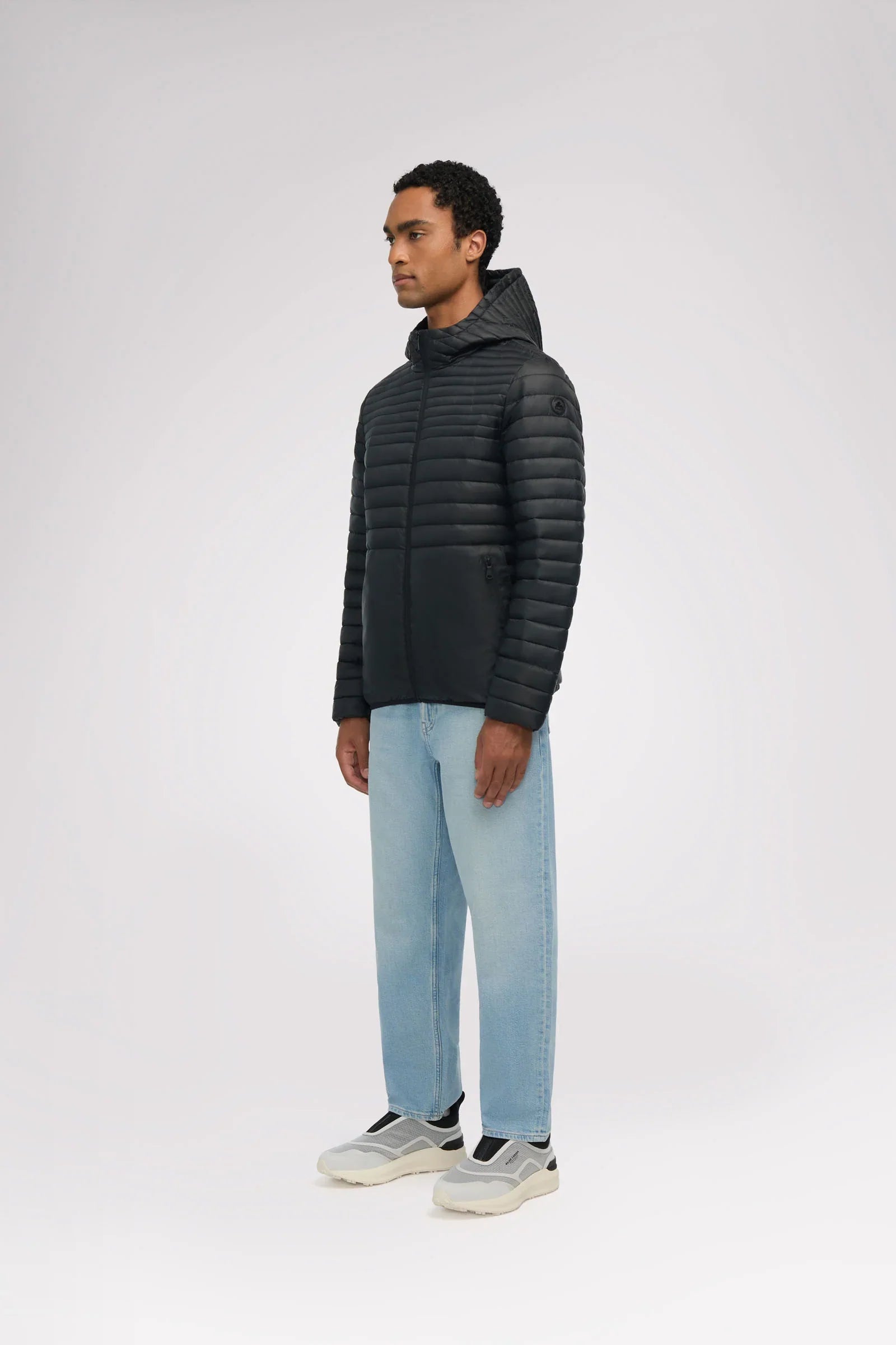 Compact men’s puffer jacket