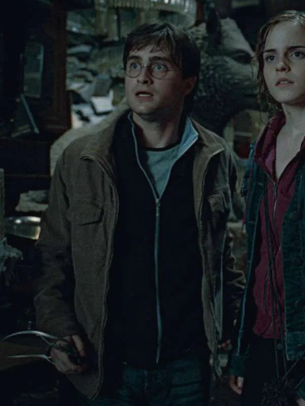 
Daniel Radcliffe Harry Potter and Deathly Hallows 2 Jacket