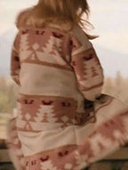
Kelly Reilly Beth Dutton  Coat
