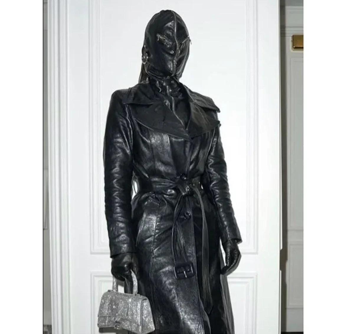 Kim-Kardashian-Met-Gala-2021-Coat