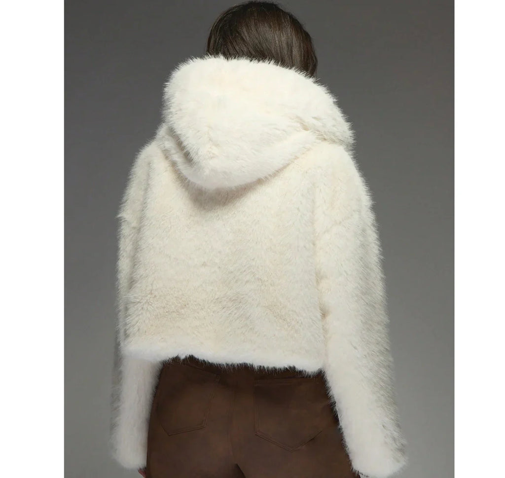 Order_Missguided_Faux_Fur_Jacket