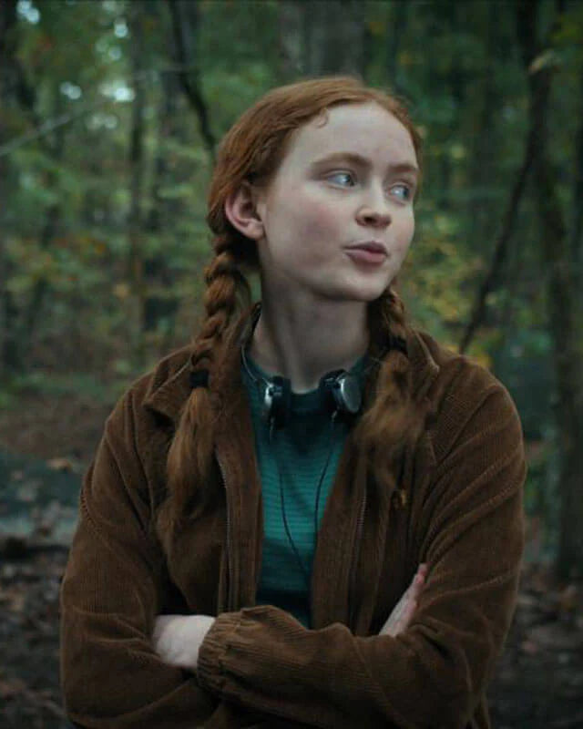 Sadie-Sink-Stranger-Things-S05-Jacket