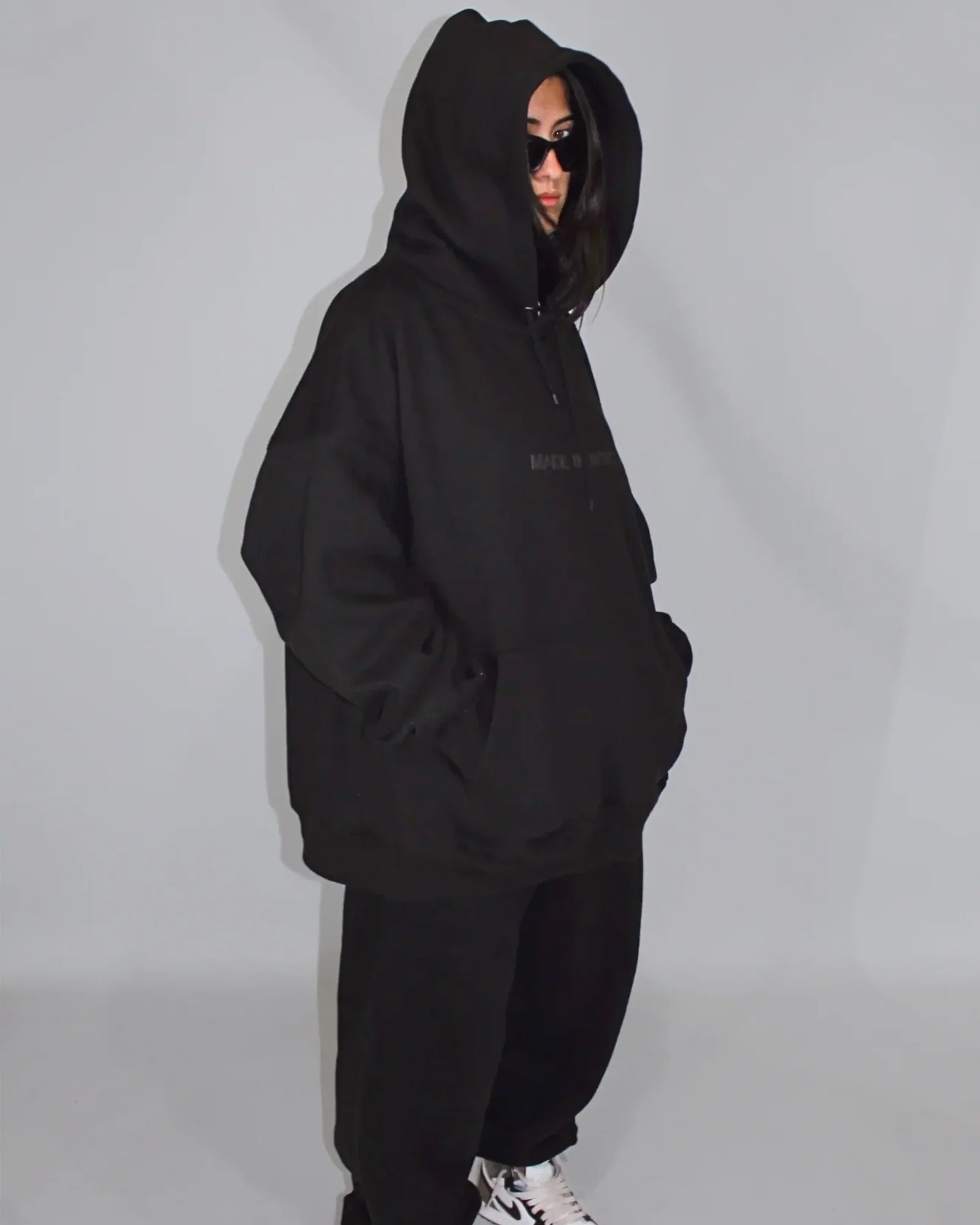 Tell-Her-You-Love-Her-Pullover-Black-Hoodie