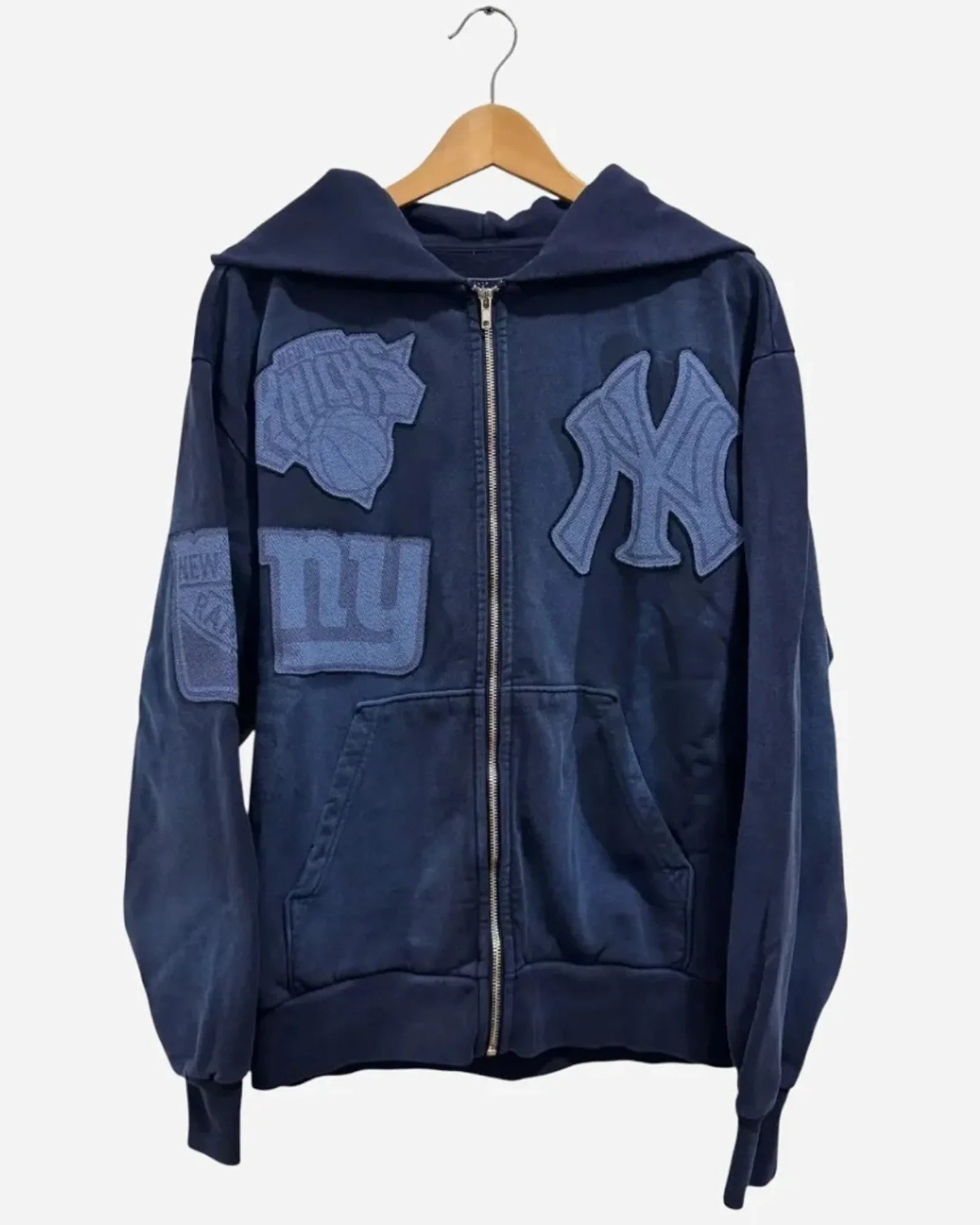 Travis-Scott-Fanatics-Fest-NYC-2025-Blue-Hoodie