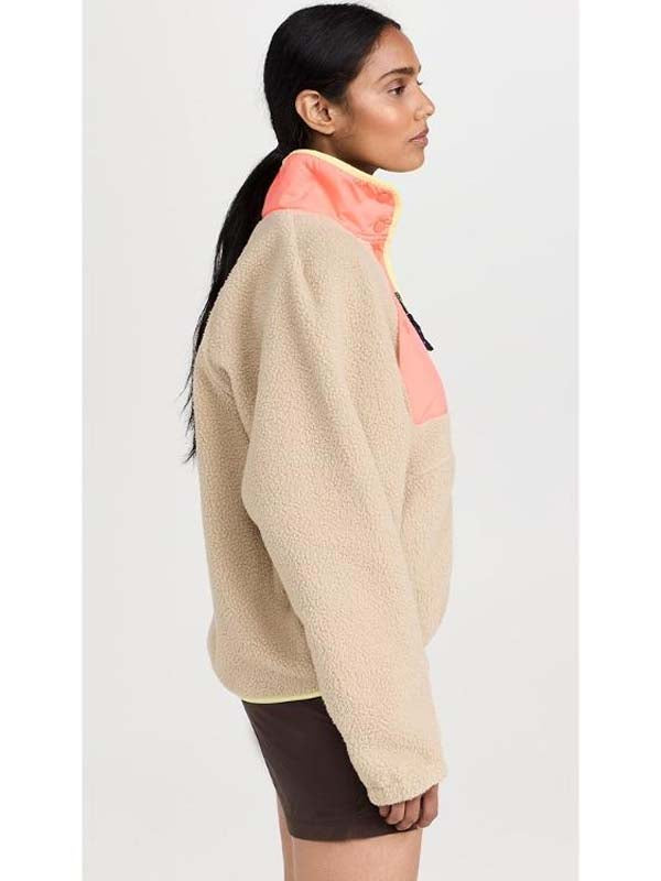 
Wild Vacation Rentals 2026 D’Arcy Carden Pink Fleece Jacket