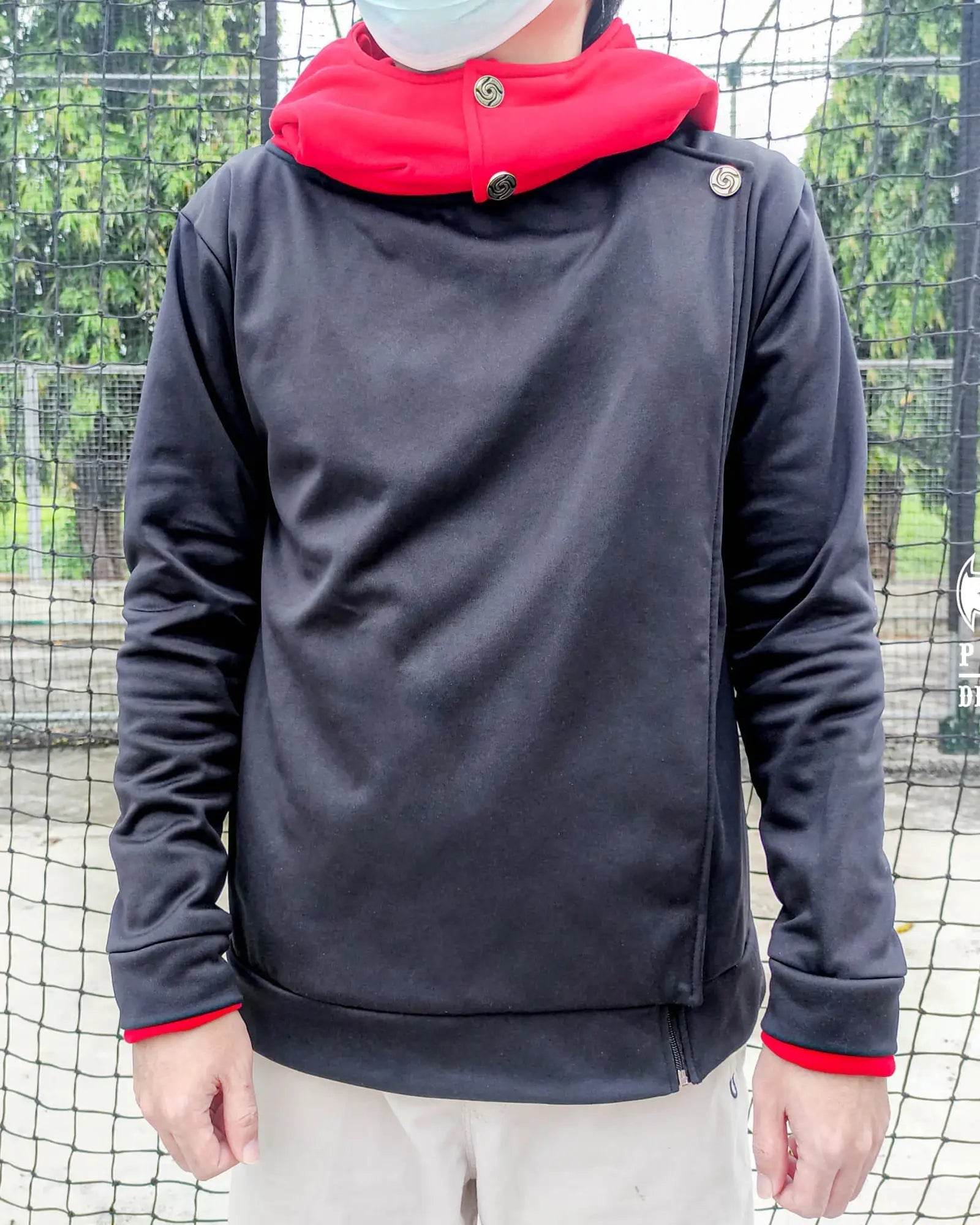 Yuji-Itadori-Jujutsu-Kaisen-Black-Hoodie