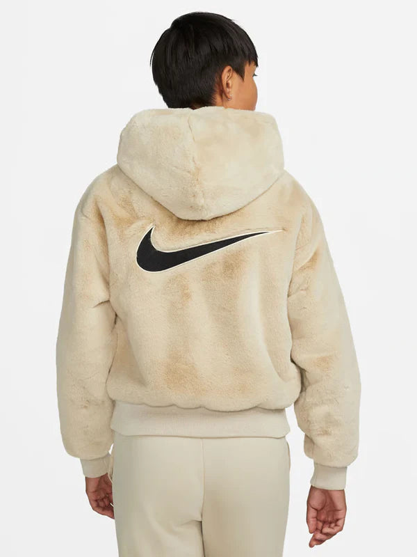 nike-sportswear-essentials-womens-hoodie-faux-fur